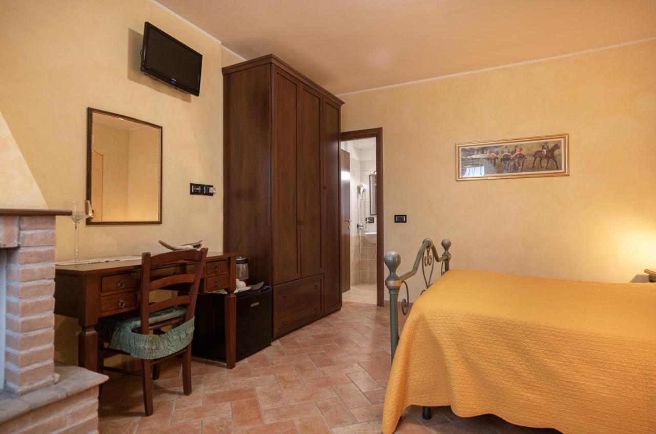 B&B Villa Barbarossa Petrignano Kültér fotó